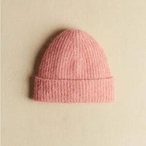 Sezane Paul Beanie in Blush